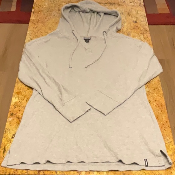 Patagonia Tops - Patagonia gray waffle knit hoodie